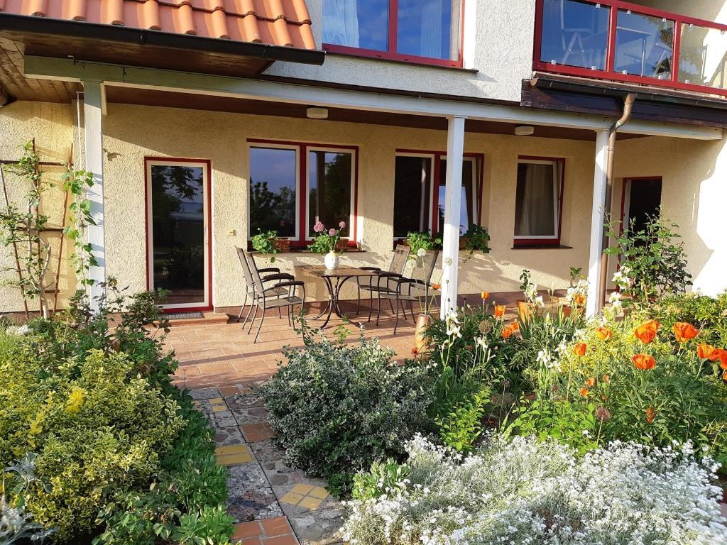 וארן Ferienwohnung Petronela מראה חיצוני תמונה